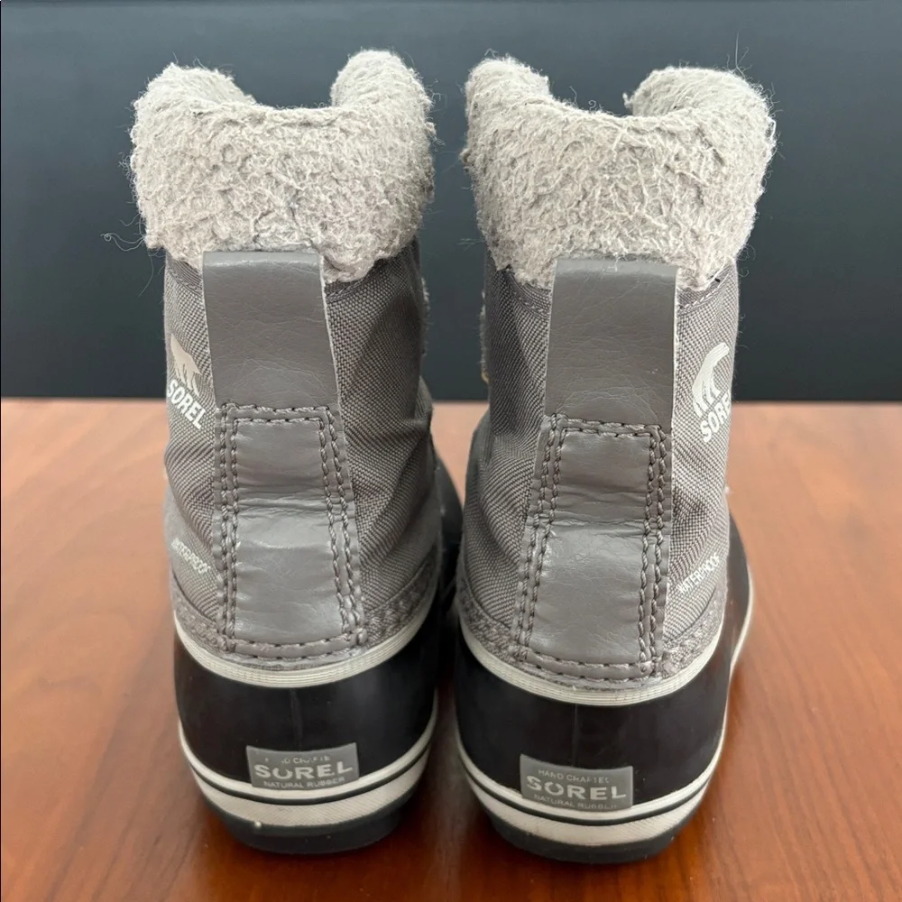 Sorel Yoot Pac Nylon Winter Boots, boys size 12